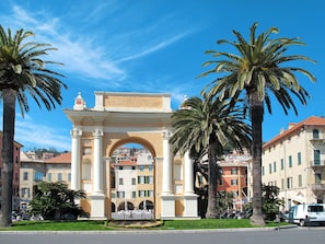 Point of interest - Beautiful apartment in villa for 2 people with WIFI, TV, balcony and pets allowed (Finale Ligure)