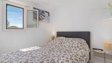 3 Schlafzimmer, Bügeleisen/Bügelbrett, WLAN