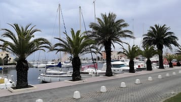 Marina