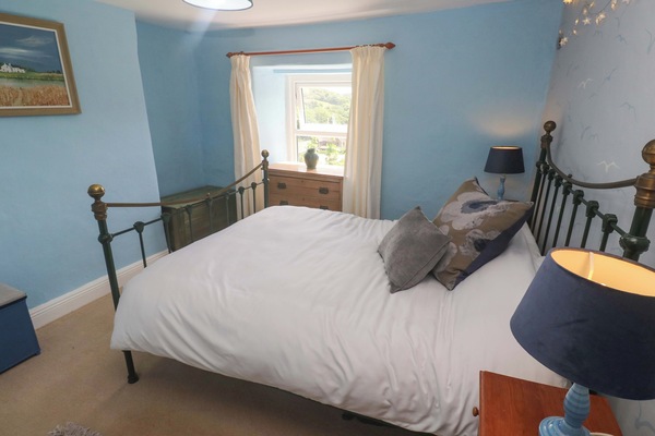 3 bedrooms, WiFi (free), individually decorated, individually furnished