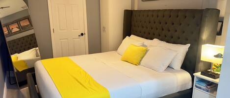 Iron/ironing board, WiFi, bed sheets