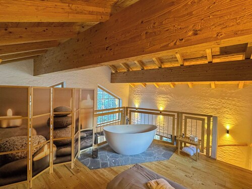 Beautiful private villa for 4 people with WIFI, TV and terrace