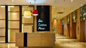 Lobby - Pandora’s Nest, Makati ,1BR MRT-Connected Home, Rooftop pool,  Long Stay- ready (Makati City)