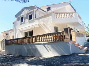 Exterior - Unique vacation home—just a 2-minute walk to the beach! (Playa de Muro)