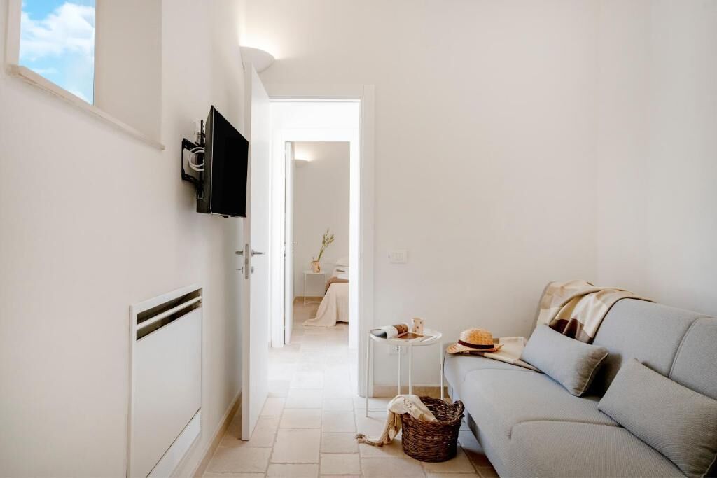 Habitación estándar, vista a la ciudad | Área de sala de estar
