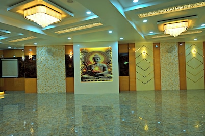 Gehlot Paradise Hotel