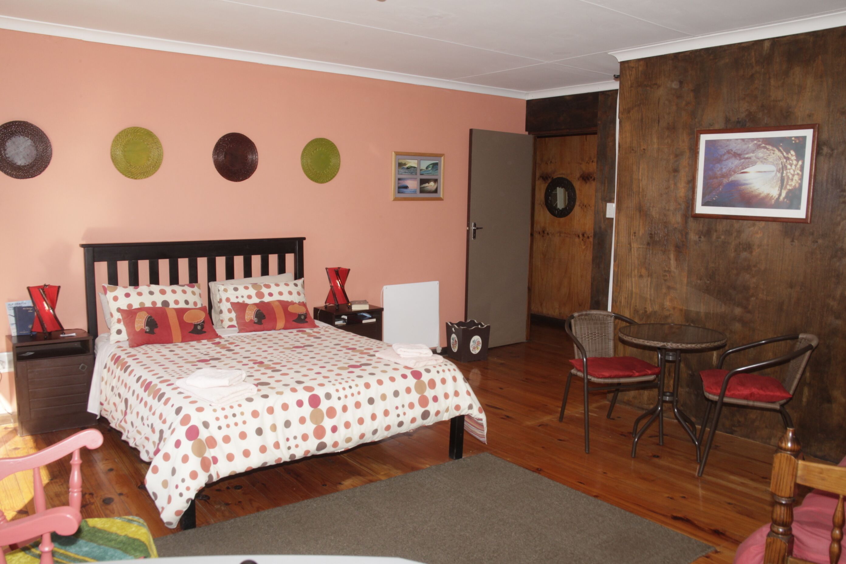 Comfort Apartment, Beach View | Iron/ironing board, free WiFi