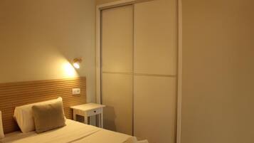 Apartment, 2 Bedrooms, Balcony, City View | In-room safe, blackout curtains, free WiFi