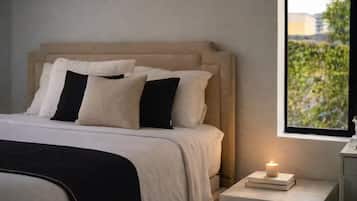 2 bedrooms, iron/ironing board, WiFi