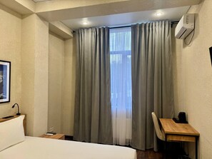 Basic Double Room - TAU 28 Hotel (Almaty)
