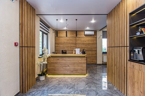 TAU 28 Hotel
