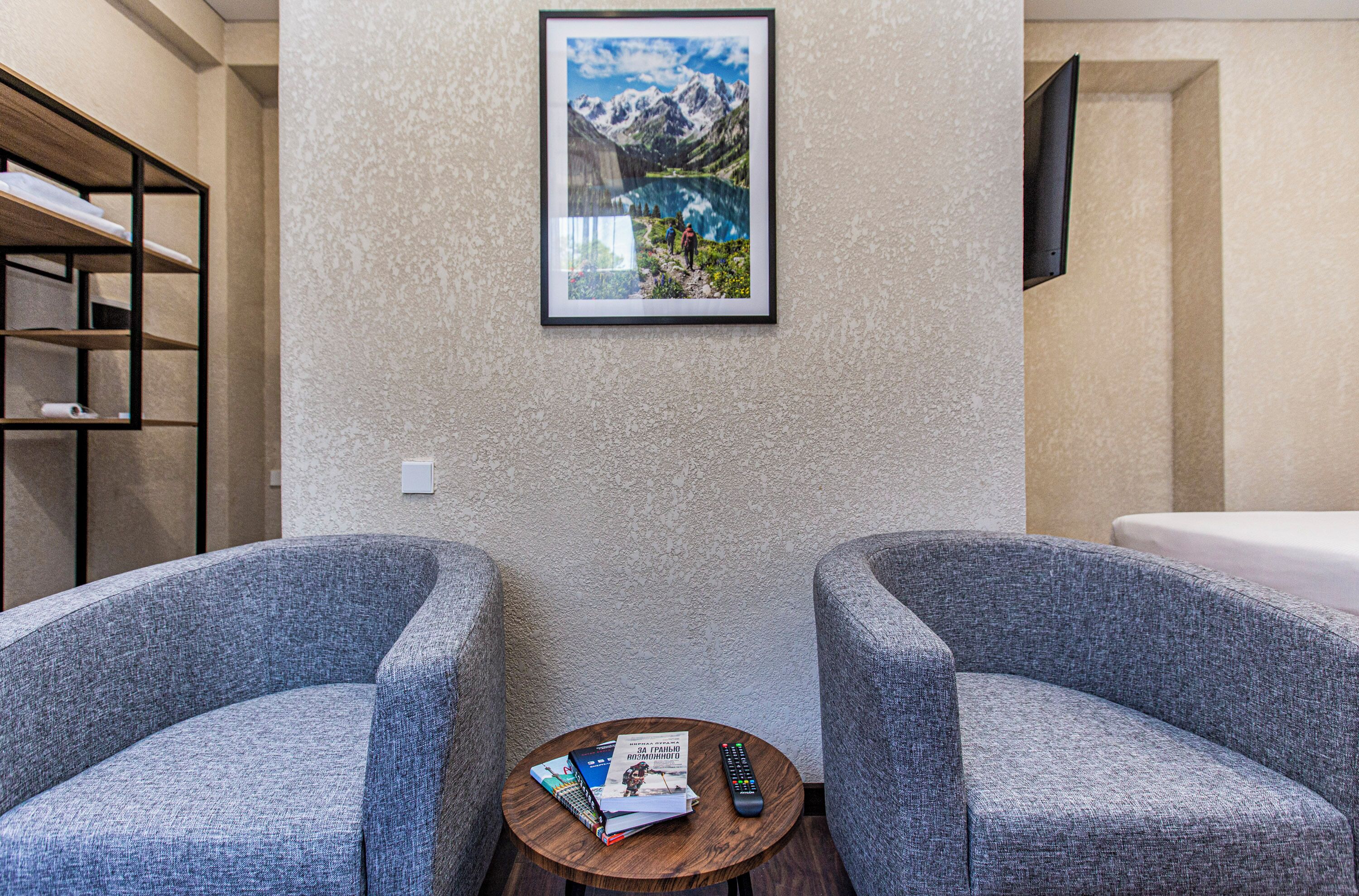 Comfort Double Room | Desk, laptop workspace, iron/ironing board