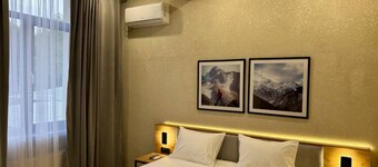 TAU 28 Hotel