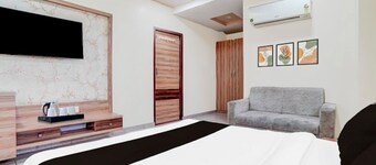 Hotel Yuvraj