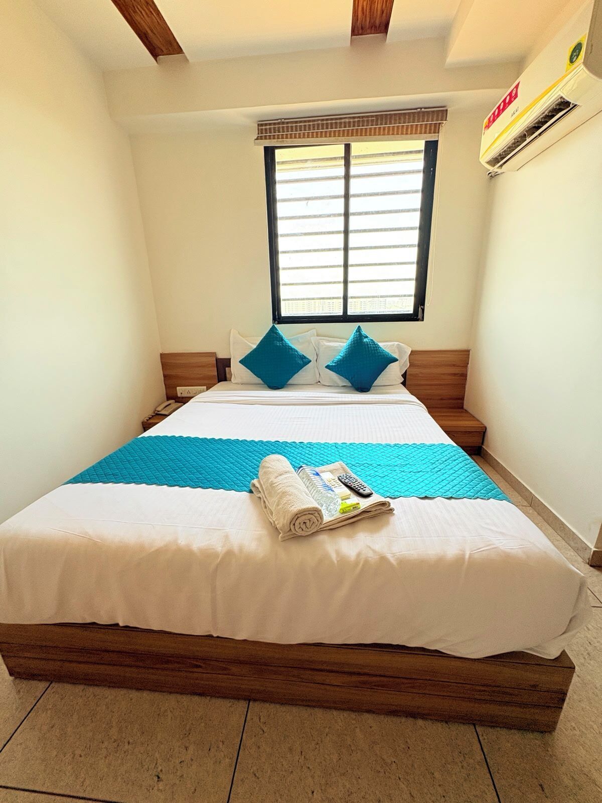Standard Double Room | Desk, free WiFi
