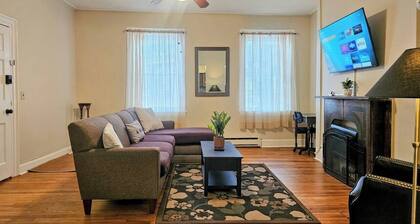 Fresh & Modernized 2BR Fl 1 Apt @ Downtown Albany