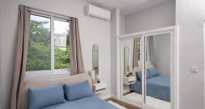 La Misdel - 2 Bedroom Island Home
