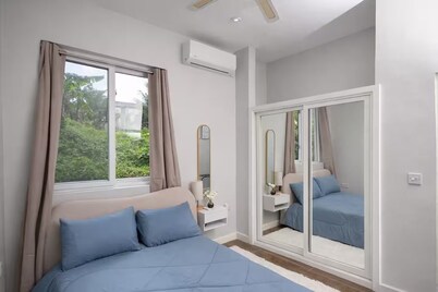 La Misdel - 2 Bedroom Island Home