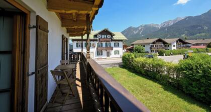 Alpenvilla Liboria Wallgau Ferienhaus 220qm Sauna und Hobbyraum