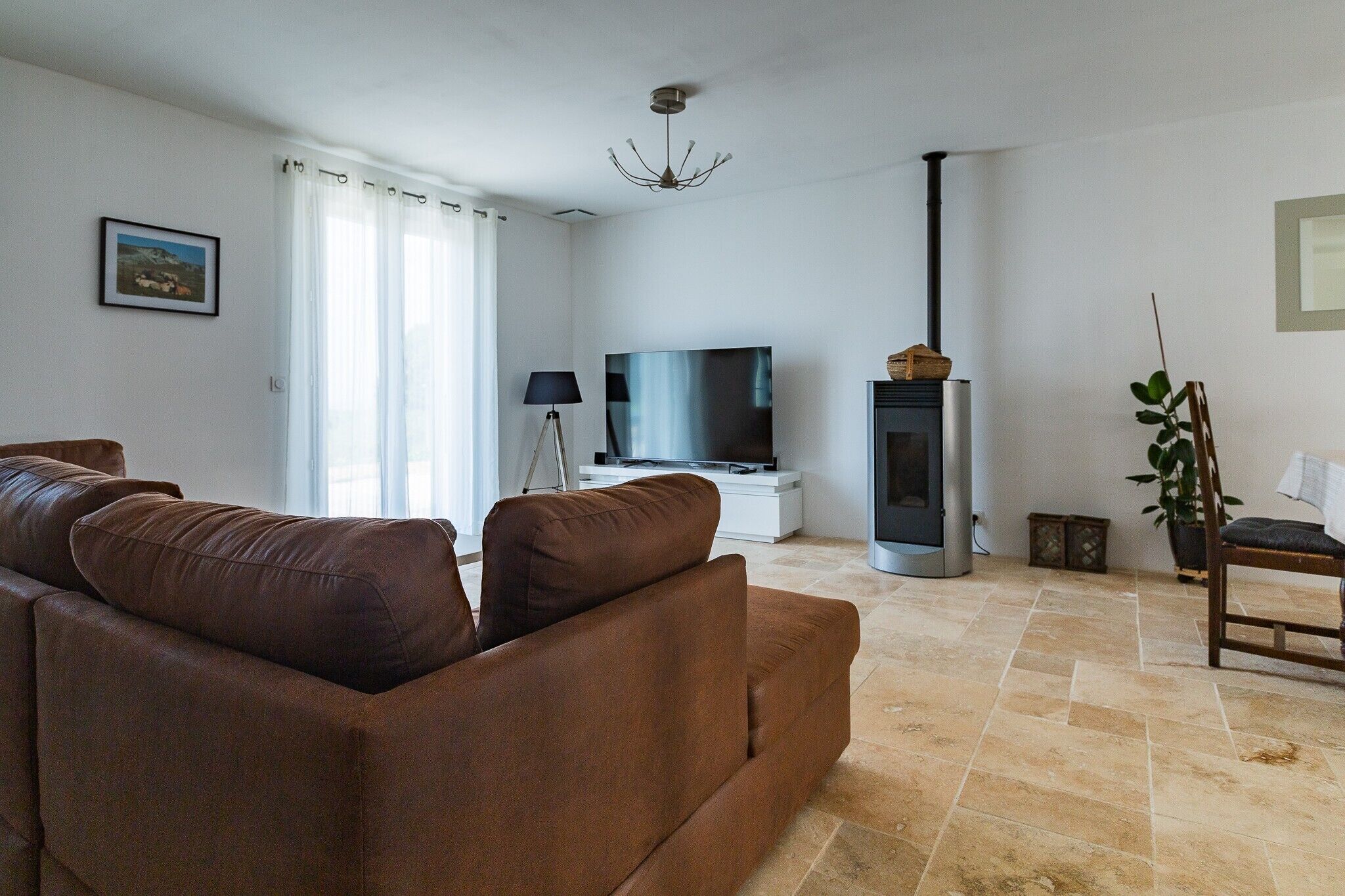 TV, fireplace, DVD player, stereo