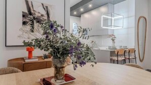 Unclassified image, 4 of 57, button - Premium 4BR Apartment in Madrid's Golden Salamanca District (Madrid)