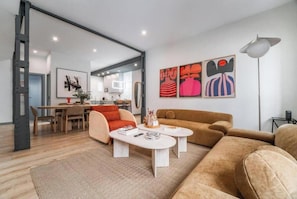 Living area - Premium 4BR Apartment in Madrid's Golden Salamanca District (Madrid)