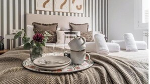 Unclassified image, 5 of 57, button - Premium 4BR Apartment in Madrid's Golden Salamanca District (Madrid)