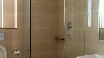 Apartment, 2 Bedrooms, City View | Bathroom