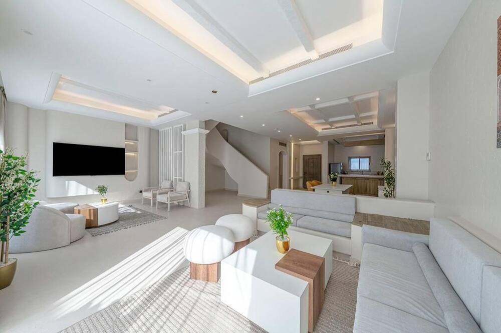 Mabat Jasmine Greek Villa 4BR 583 Villa2