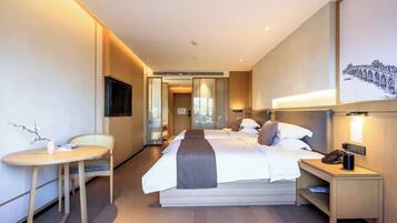 Classic Twin Room, City View