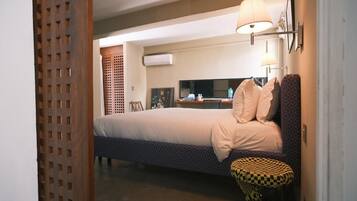 In-room safe, blackout drapes, iron/ironing board, free WiFi