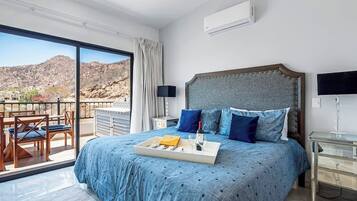 Departamento, varias camas, vista parcial al océano (Mara 607 at Morgan Residences) | 3 habitaciones, decoración personalizada y muebles diferentes