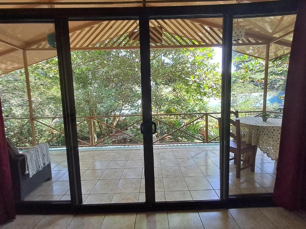 Chambre Luxe, balcon, vue jardin | Intérieur