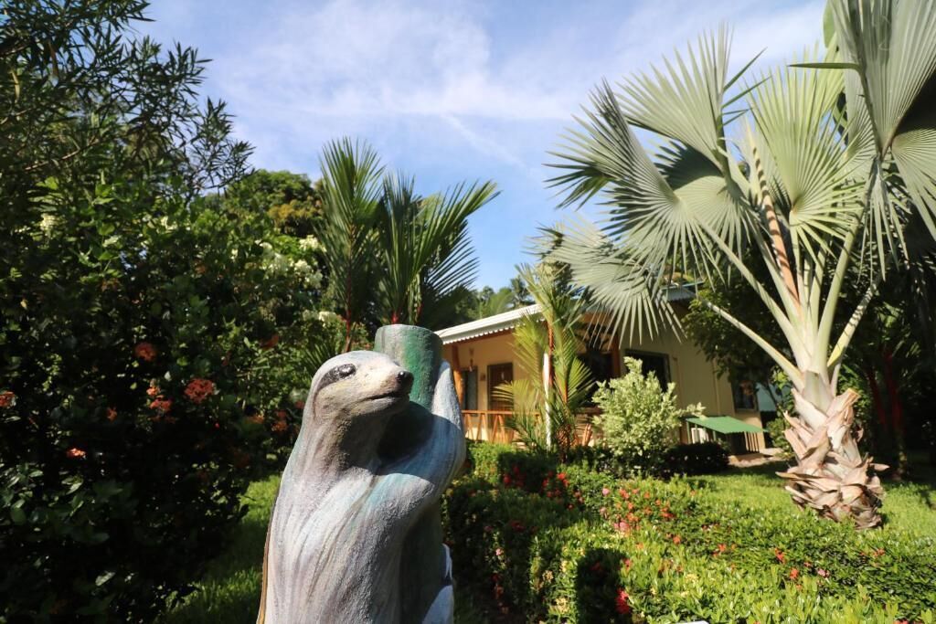 Villa, vue jardin | Enceinte de l’hébergement