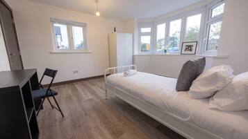 8 bedrooms, iron/ironing board, free WiFi, bed sheets