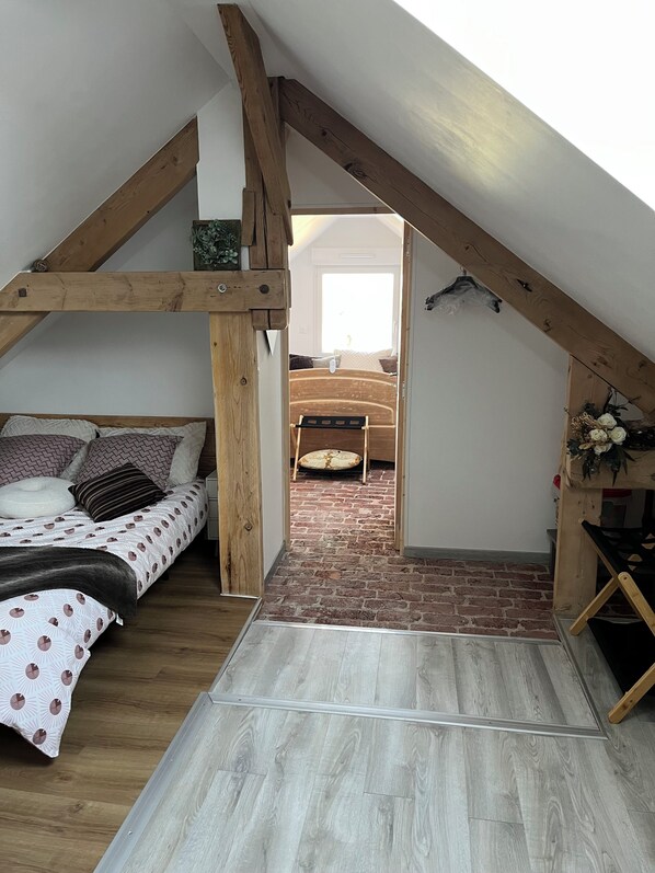 Room - Vrbo Property (Cappy)