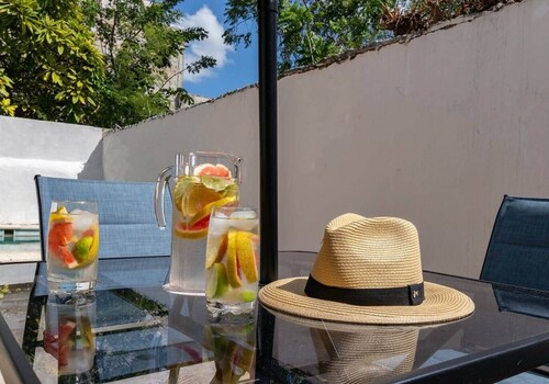 Casa Tukutru charming home on calle 53 centro