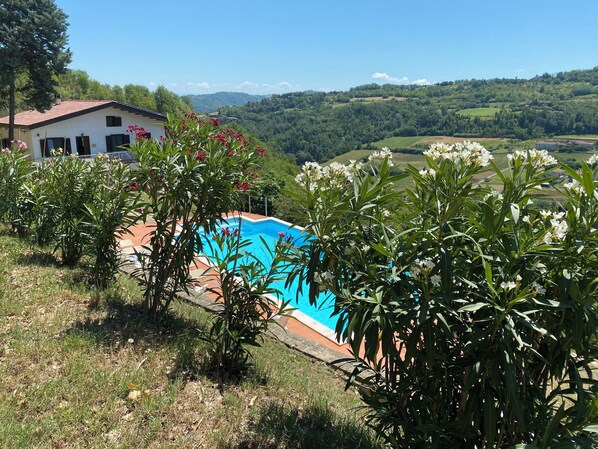 Pool - Peaceful Holiday House with Private Pool and Panoramic Views: Casa Mumu (Casteletto D’Erro)