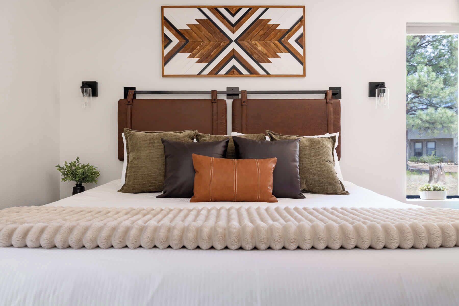 WiFi, bed sheets