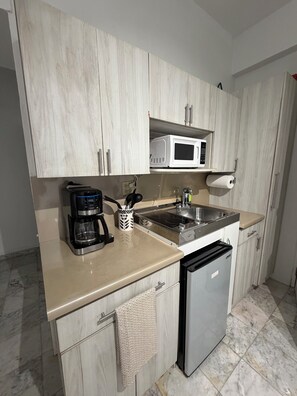 Private kitchen - Central Old San Juan Studio – Close to Everything (San Juan)