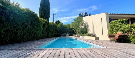 Piscine extérieure