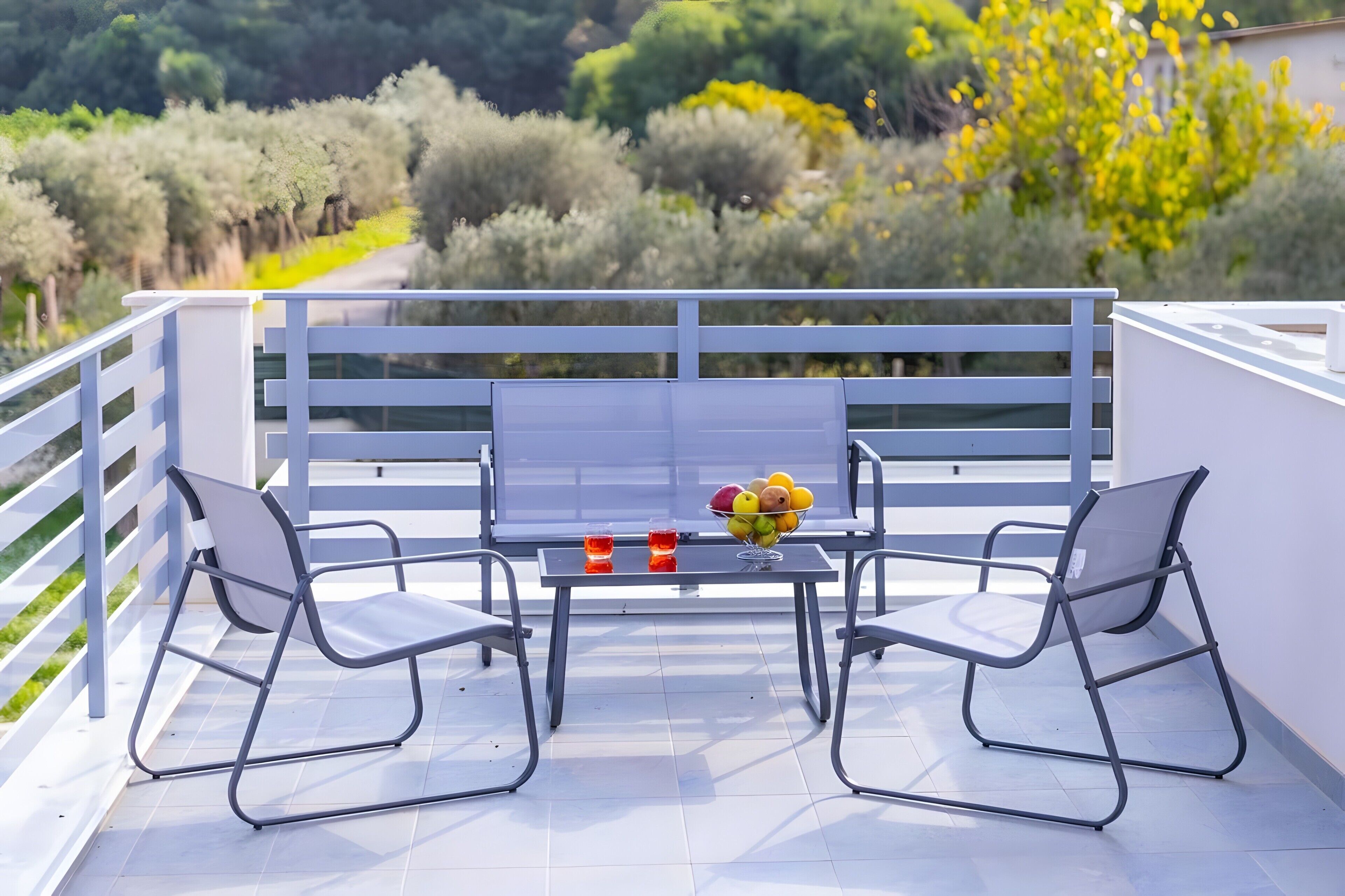 Terrazza/patio. White house villa luisa