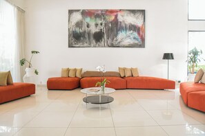 Living area - Hotel Sole Plaza Guadalajara (Zapopan)