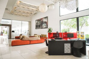 Lobby - Hotel Sole Plaza Guadalajara (Zapopan)
