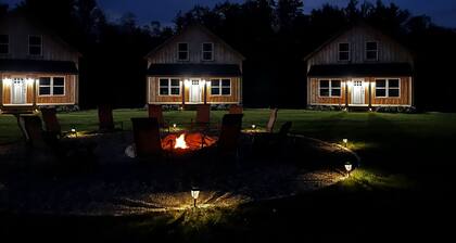 The Cabins at Timber Ridge - 6 Cabin Group Retreat - Weddings, Reunions, Clubs
