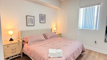 2 Schlafzimmer, Bügeleisen/Bügelbrett, kostenloses WLAN, Bettwäsche