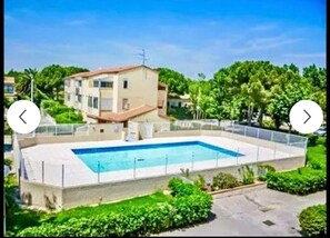 Pool - Vrbo Property (Saint-Cyprien)