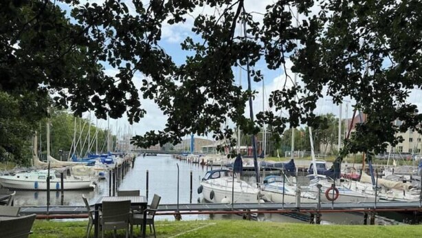 Marina - Central vacation apartment with marina view (Bremerhaven)