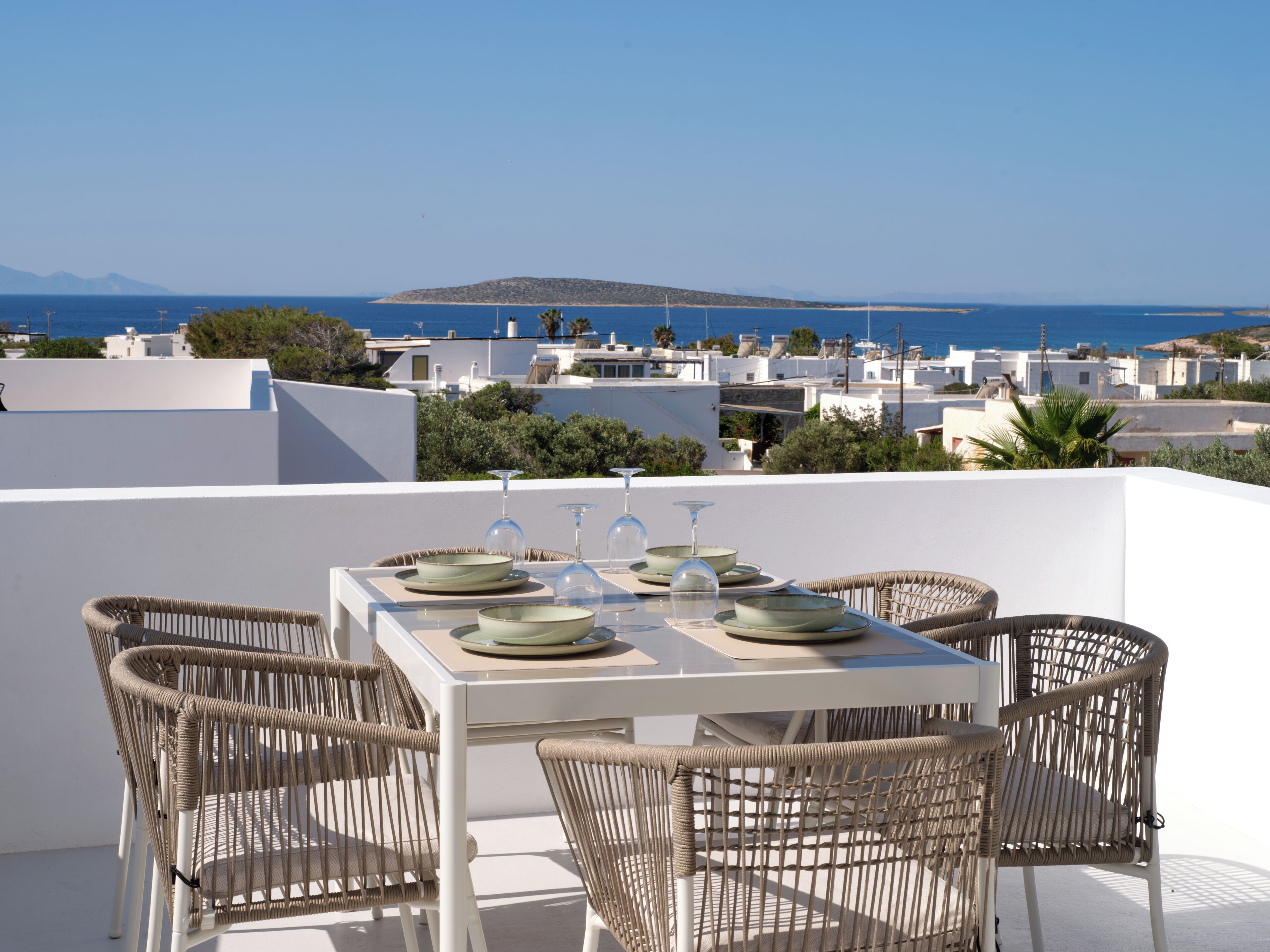Duplex, Partial Sea View | Outdoor dining