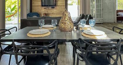 Beautiful country house in the heart of the coffee region of Colombia